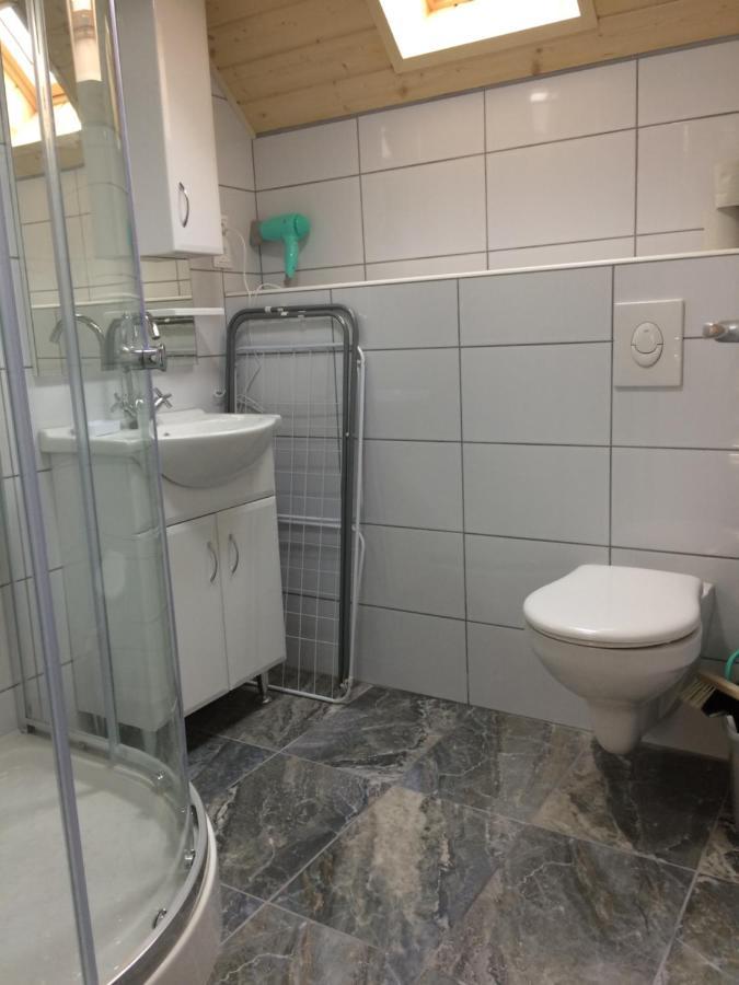Appartamento Bella Badacsony Apartmanház Badacsonytomaj Esterno foto